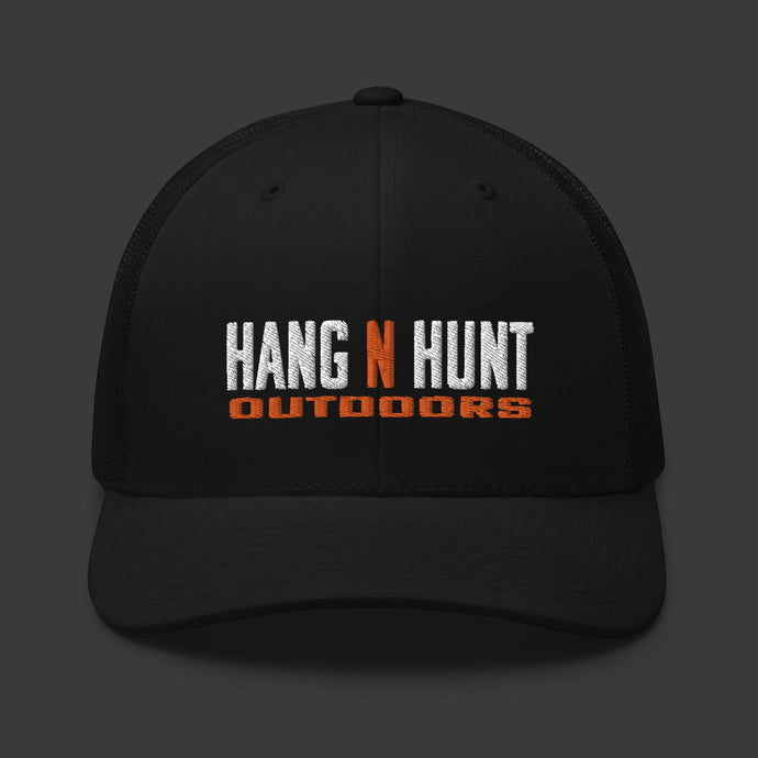 THE HANG N HUNT HAT